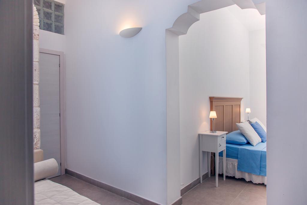Feudo D'Arneo Hotell Torre Lapillo Exteriör bild